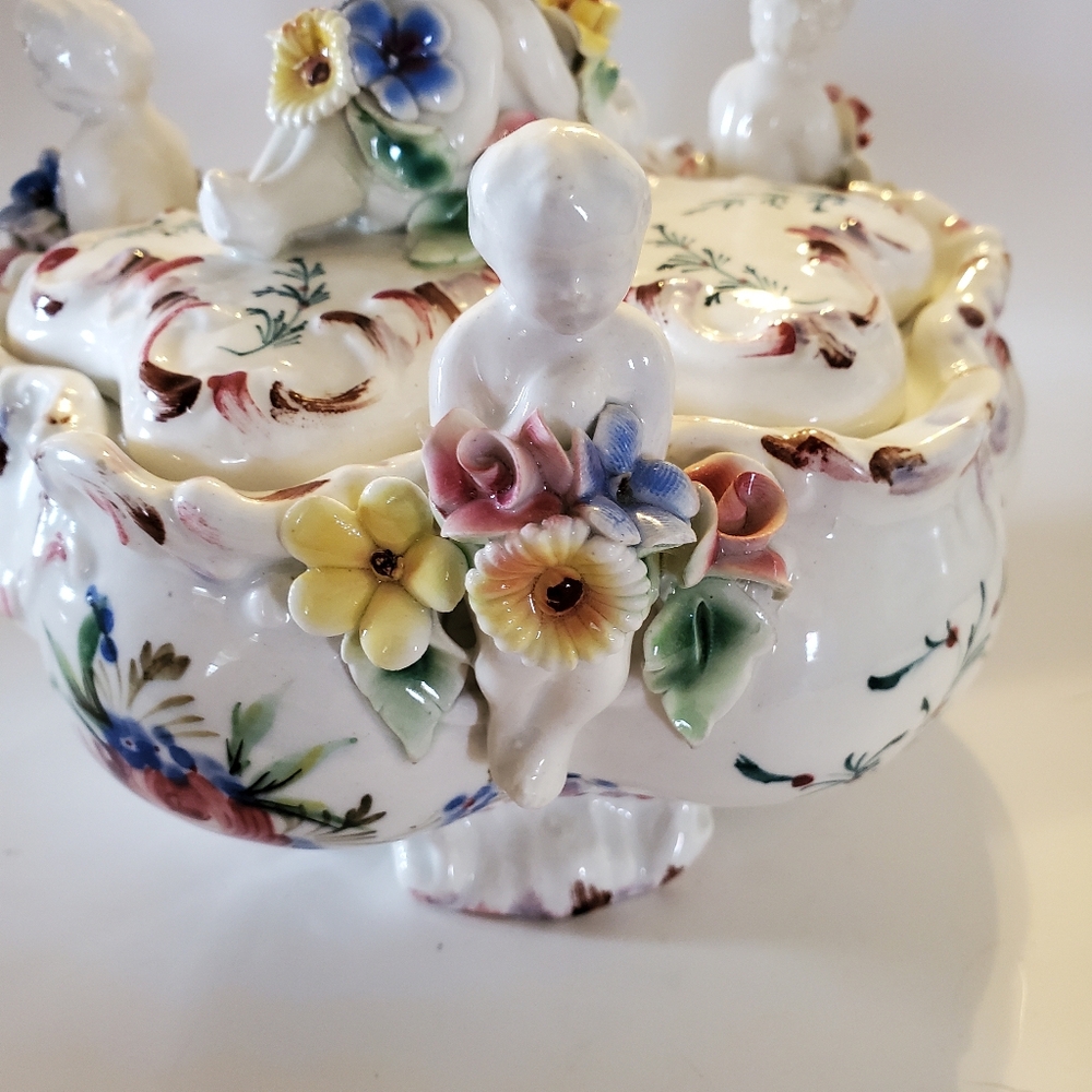Vintage Capodimante Italian Porcelain Reticulated Trinket Box Candy Dish - Picture 5 of 11